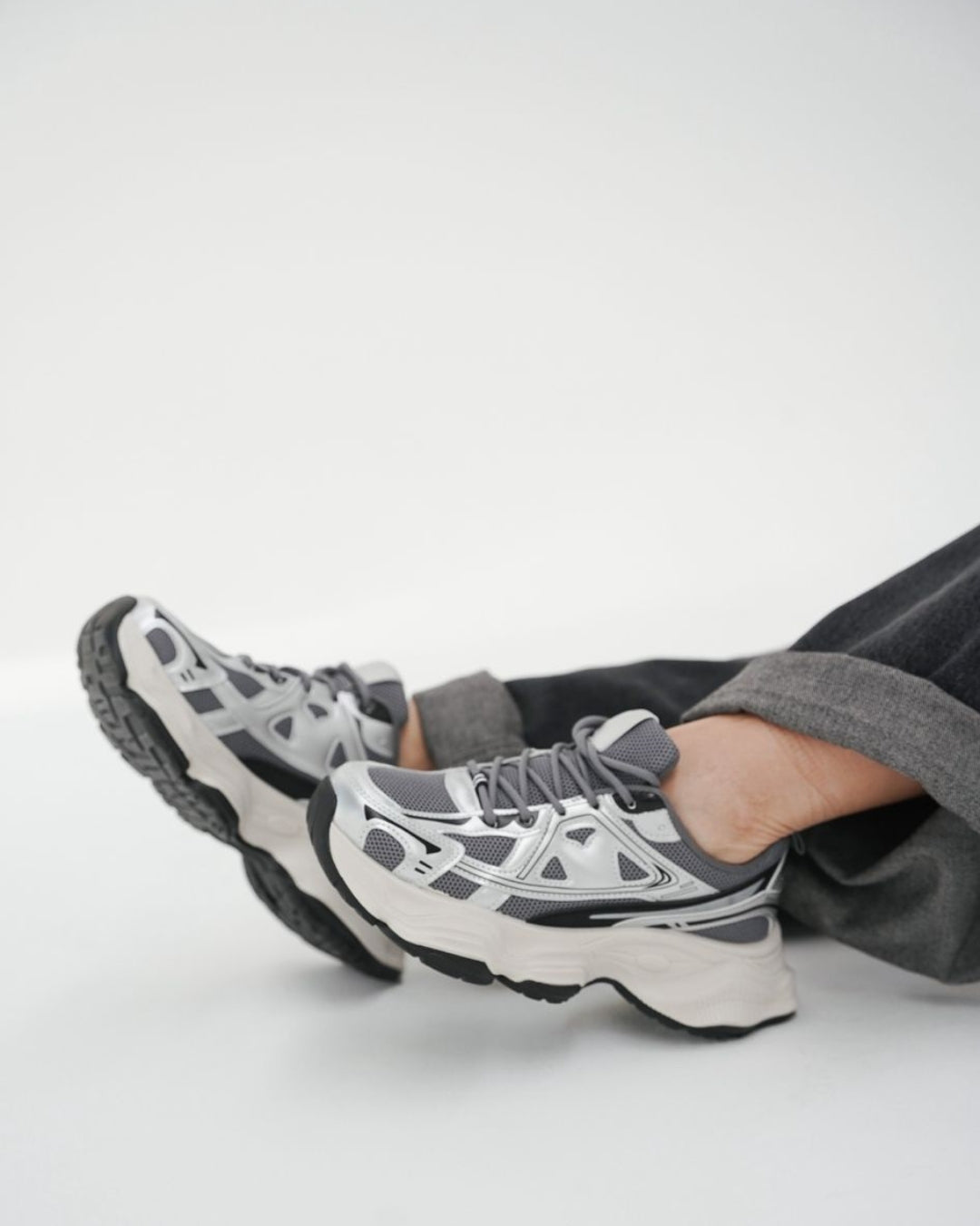 Sneakers Silver Wave